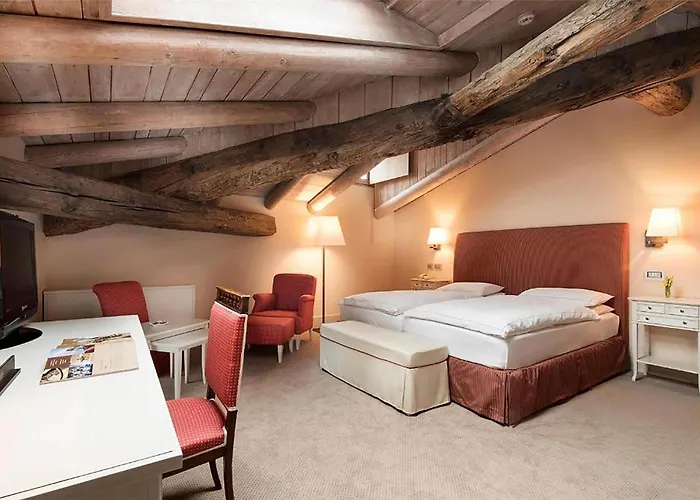 Grand Della Posta, Worldhotels Distinctive ホテル ソンドリオ
