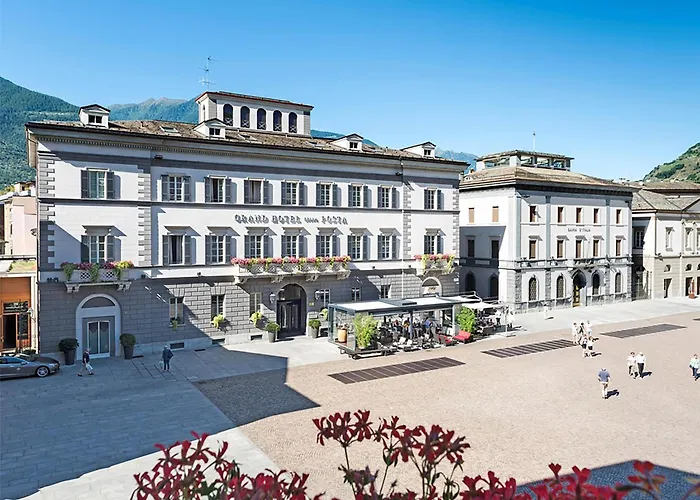 Grand Della Posta, Worldhotels Distinctive 4* ソンドリオ